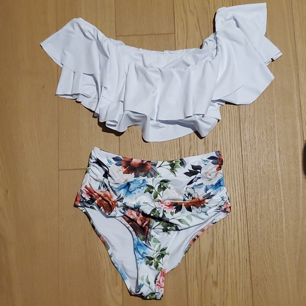 Two piece high waist bikini